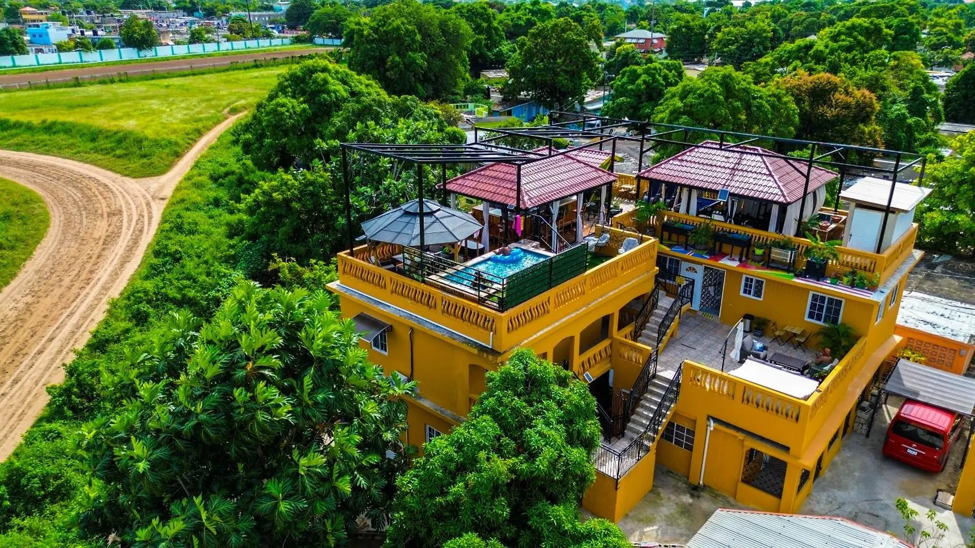 Sunlandvilla contacts